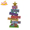 Wholesale fashion spain language wooden christmas tree shape decoration W09D041