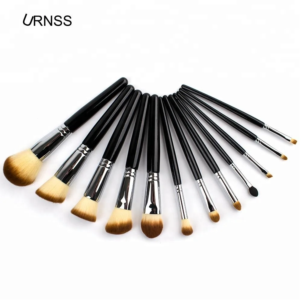 Free-sample-12pcs-premium-synthetic-custom-foundation.jpg