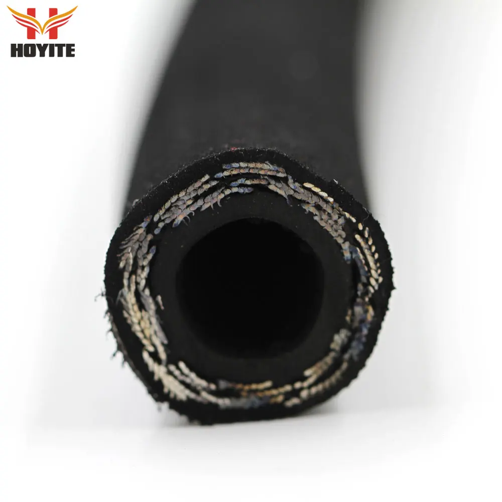 Fabric covered hydraulic oil resistant rubber flexible hose