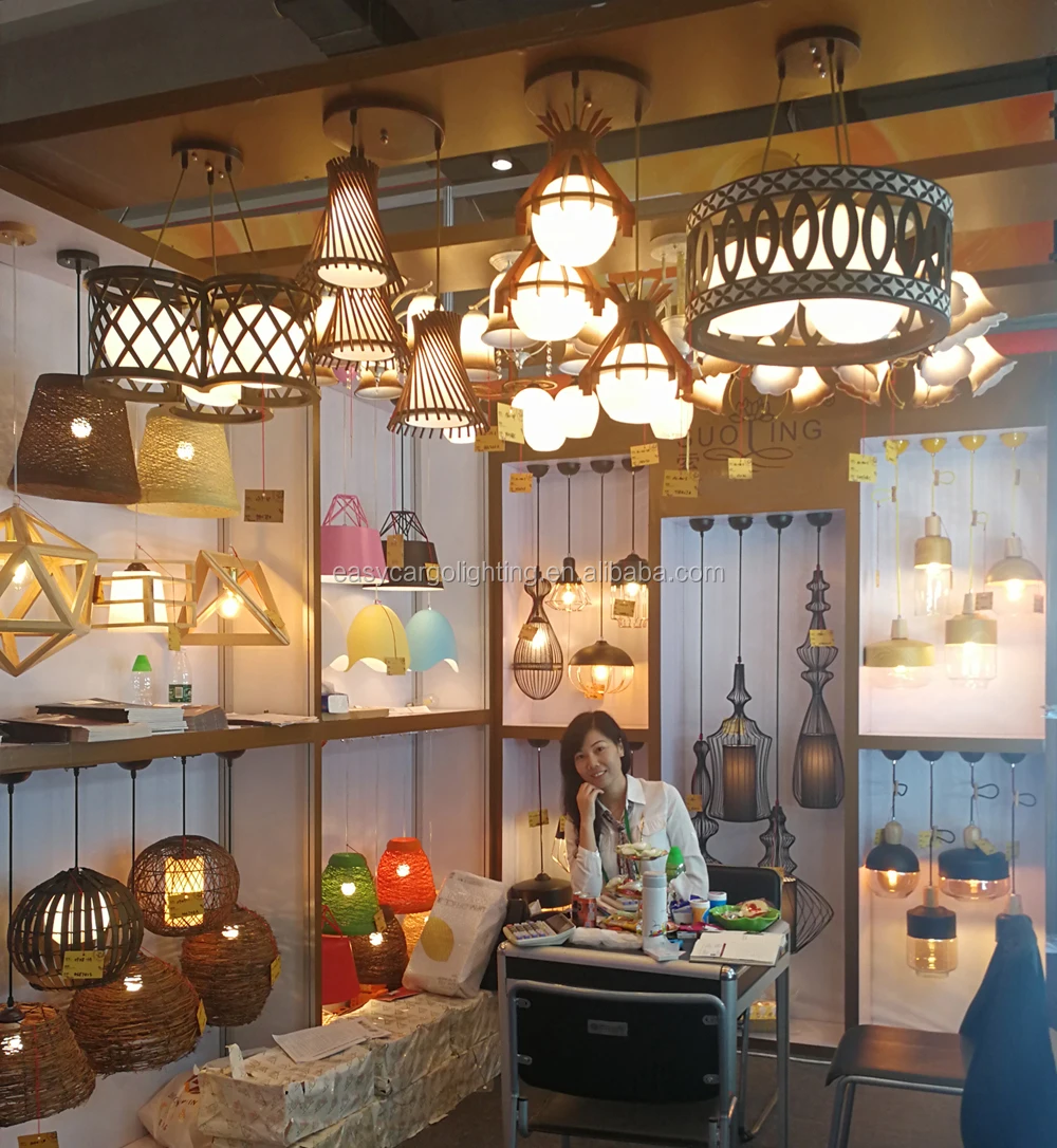 Linda in 2017 Canton Fair.jpg