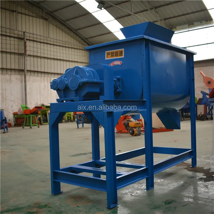 feed mixer machine (10)