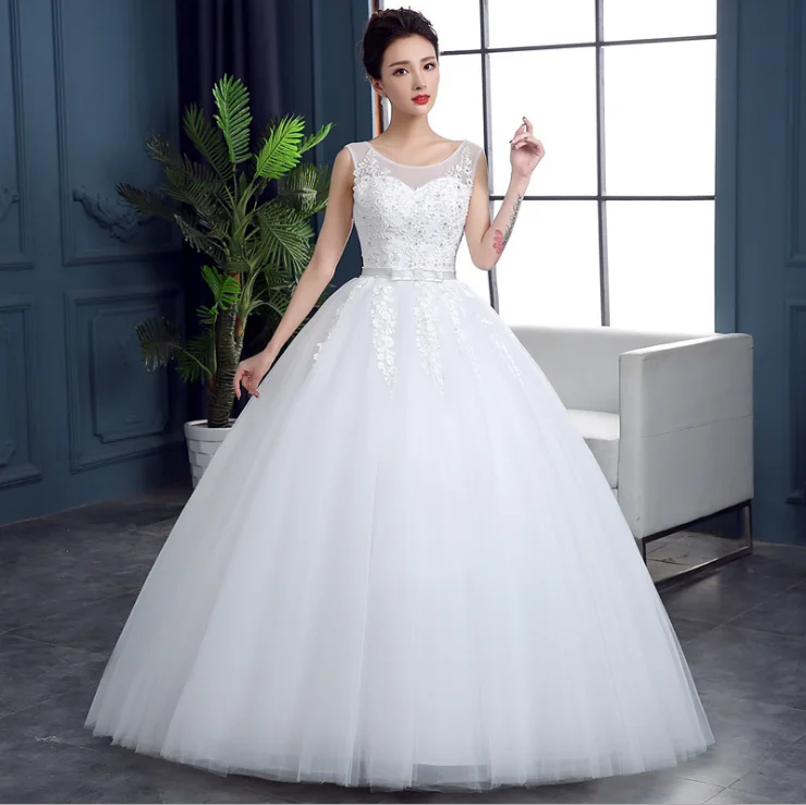 ZH2503 Charming Puffy Tulle Skirt Princess Ball Gown Wedding Dresses Lace Appliques Sequins Crew Neckline Belt Bridal Gown