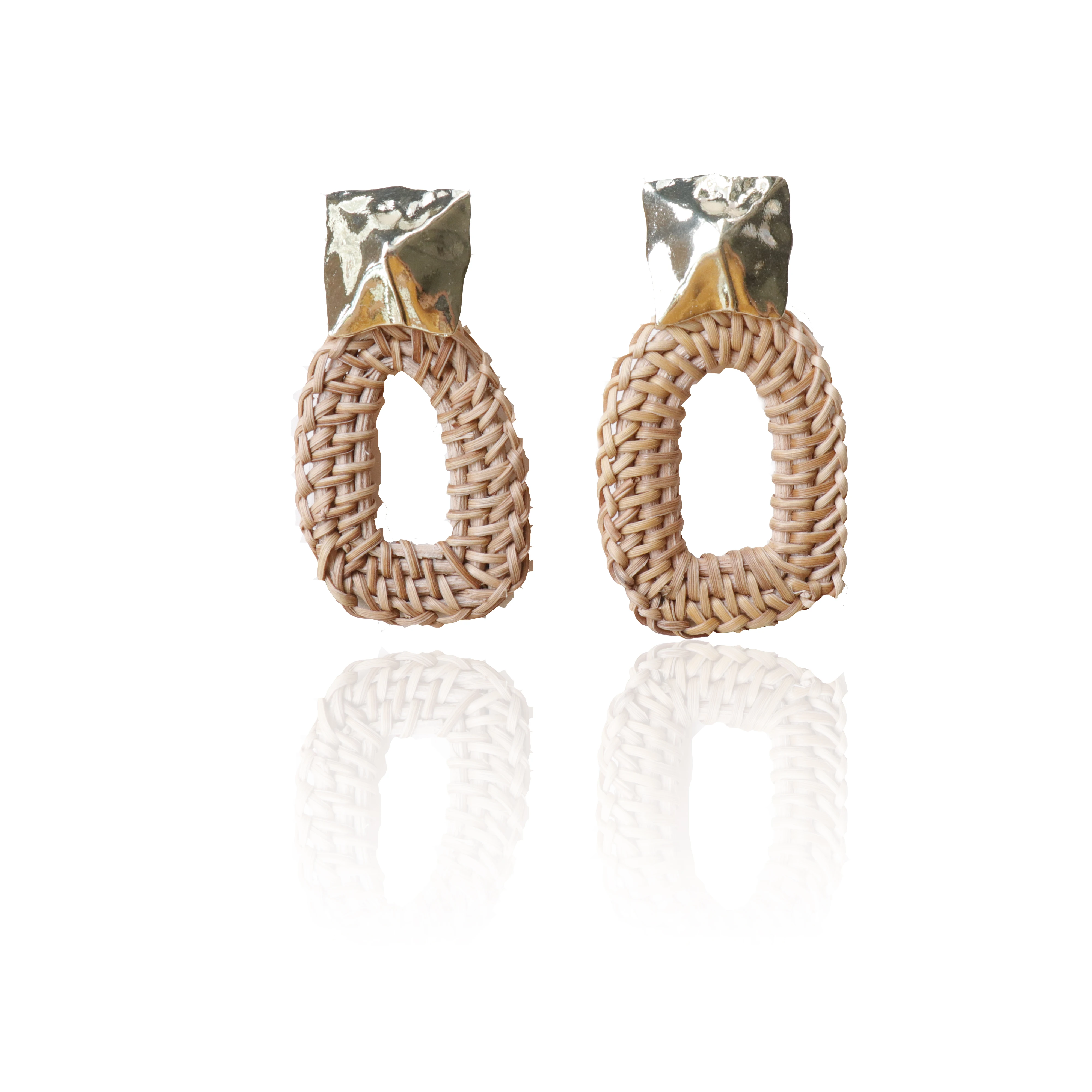 

Wholesale 2019 trending new model handmade wood bamboo women rattan earring jewelry drop earrings, Colorful