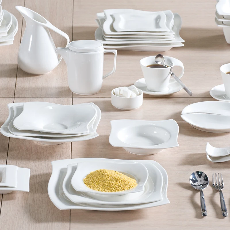 porcelain dinner set