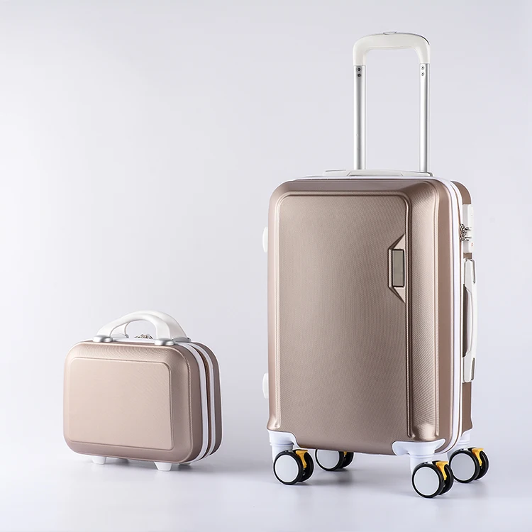 custom suitcase maker