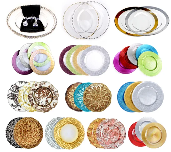 Geedziĝa tablotablo reĝa ora bordero tegita vitra ŝarĝilo sub telero 9