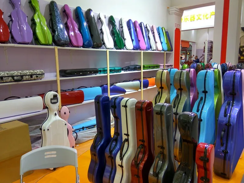 sinomusik violin booth in shanghai  (2).jpg