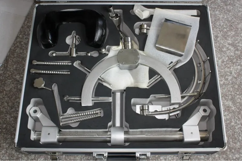 Hospital Equipment Medical Surgical Head Skull Clamp/threepoint Skull