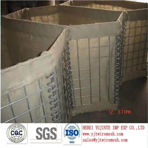 HESCO BARRIER-111.jpg