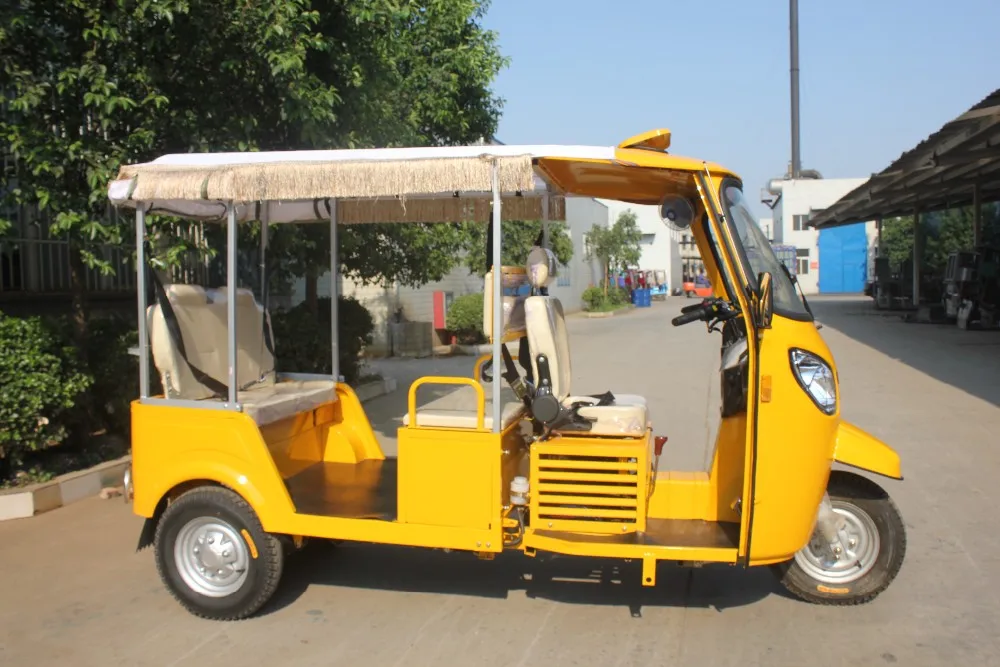 2019 New Model Keke Bajaj Tuktuk Gasoline Three Wheel Motorcycle Taxi