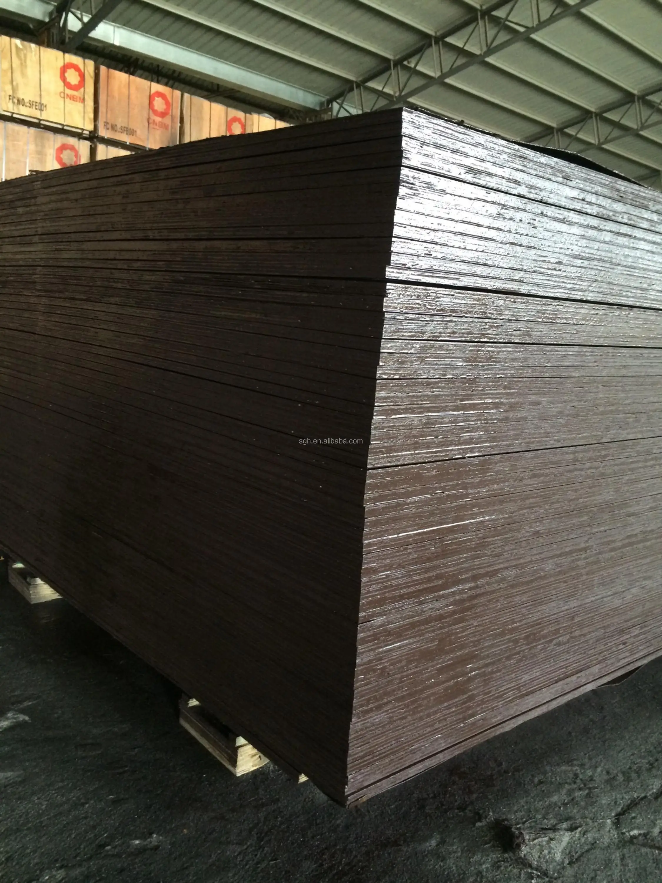 Construction 18mm Phenolic Laminated Plywood/construction Concrete Form