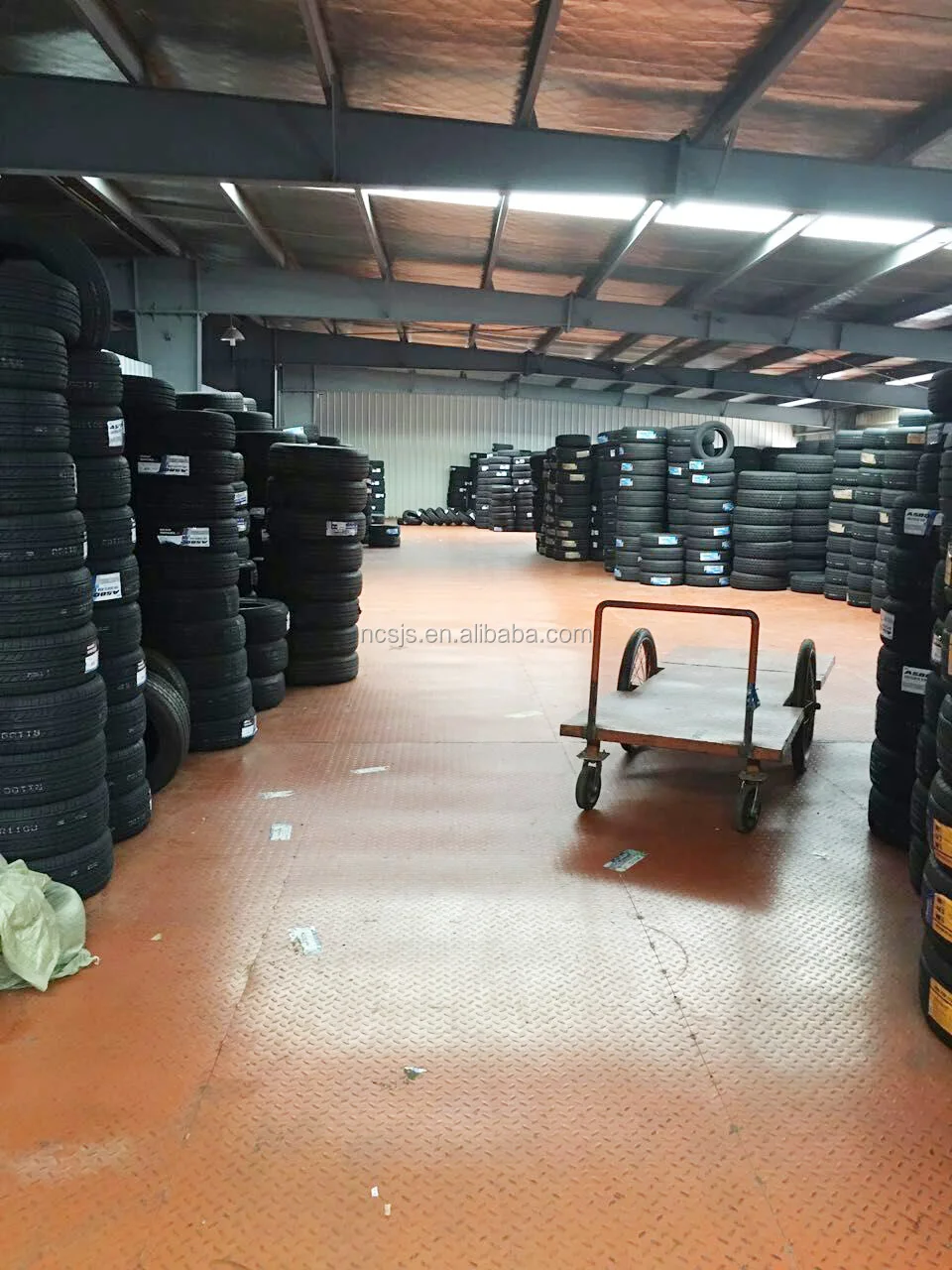 China Wholesale light truck tire 185R14C 8pr trailer tire and wheel