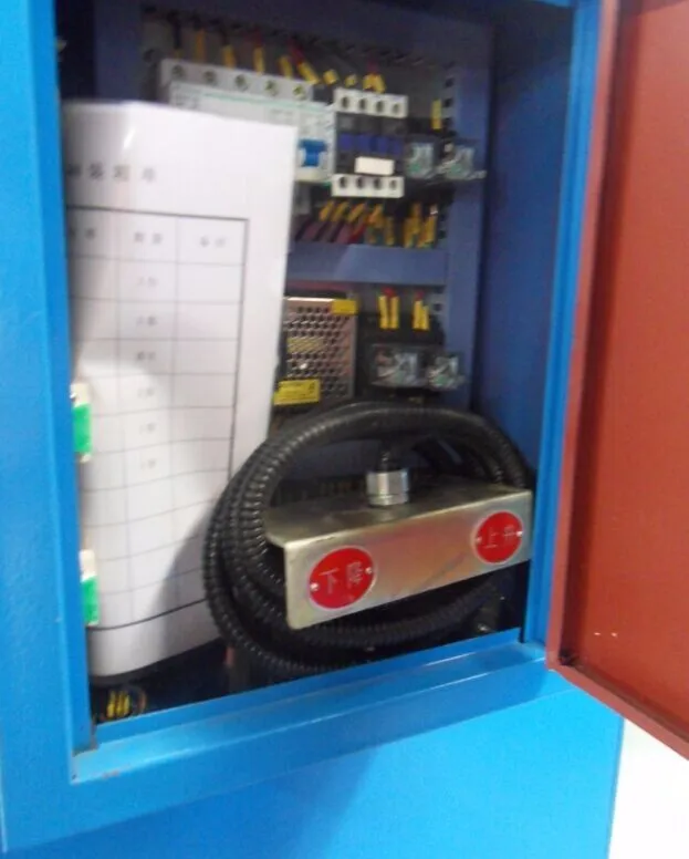  single - column hydraulic straightening and mounting press