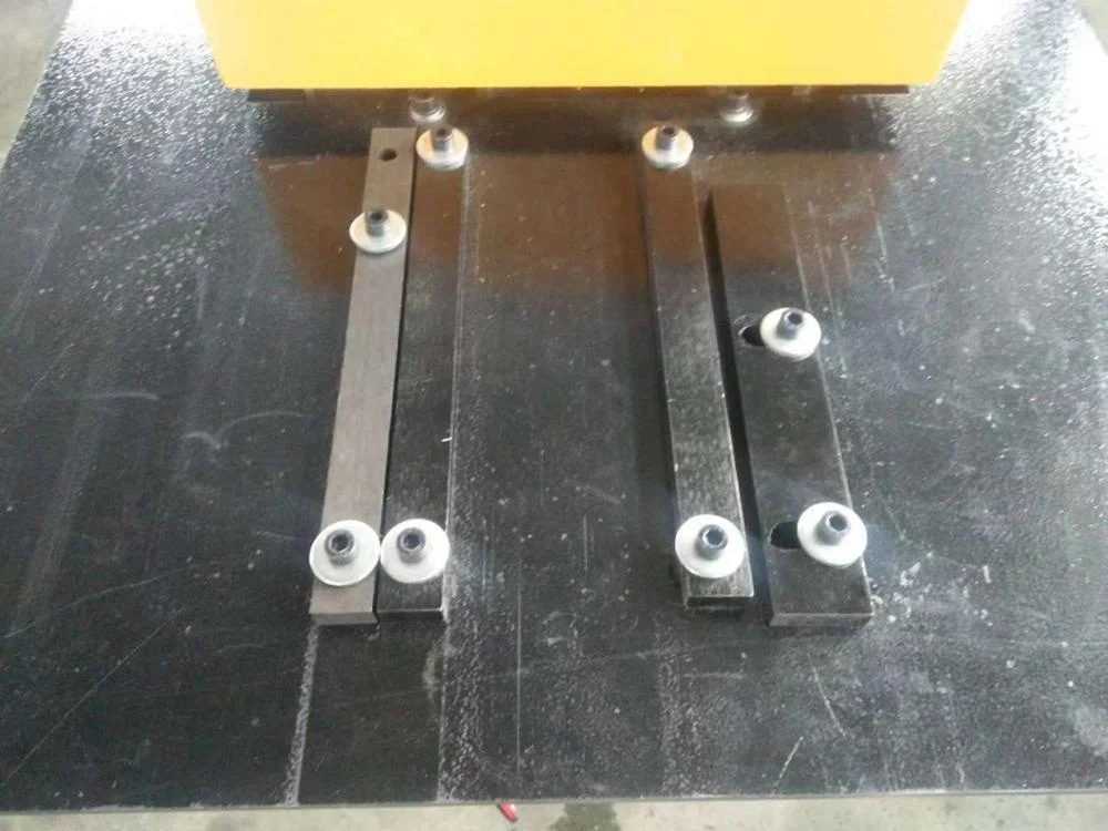 
Factory making low price steel lock forming machine with 7 functions 