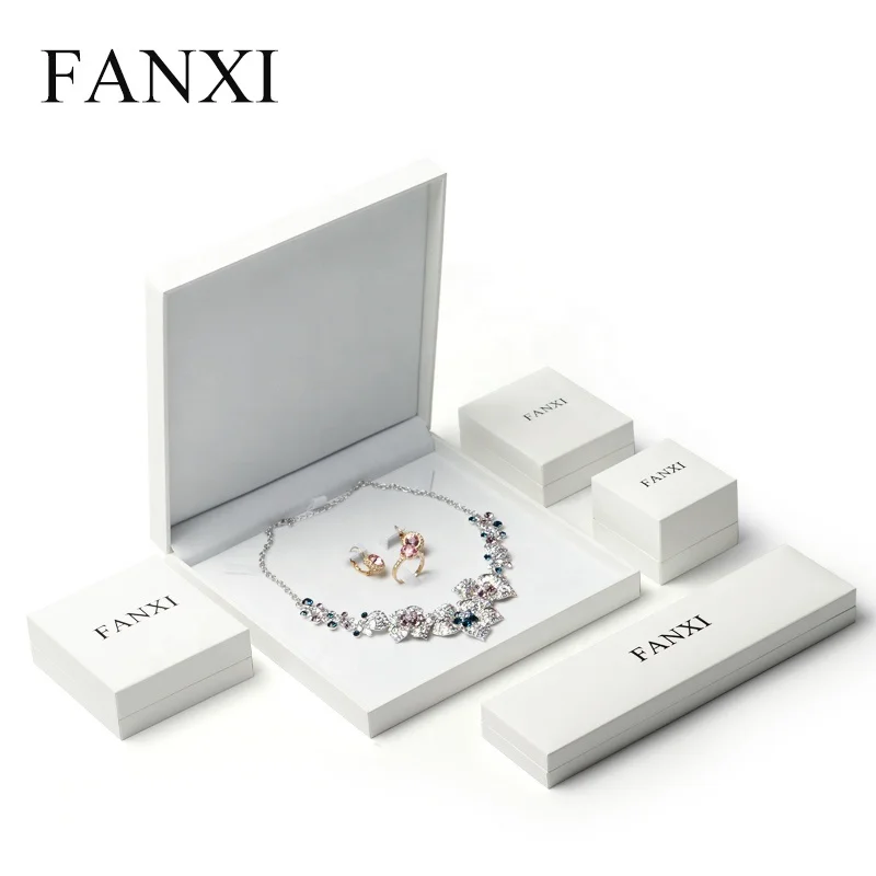 

FANXI Hot Seller White Fancy Leatherette Paper Gift Box Velvet Insert For Ring Necklace Bangle Pendant Packaging Bracelet Box, N/a