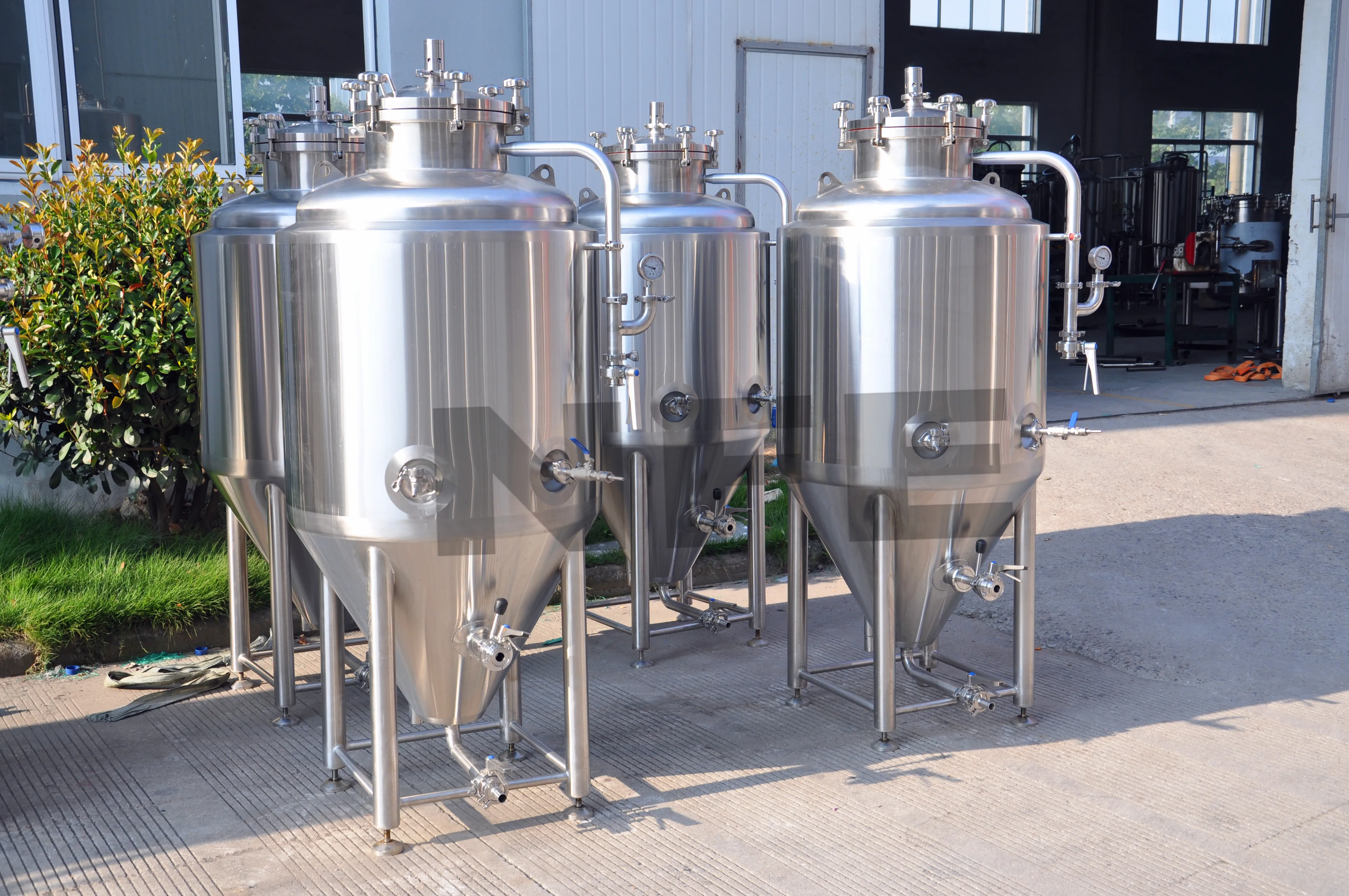2BBL FV (1)