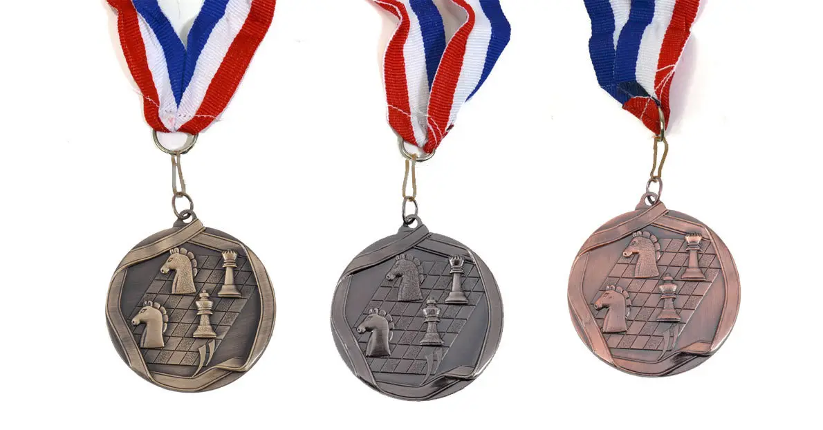 chess medal 9.jpg