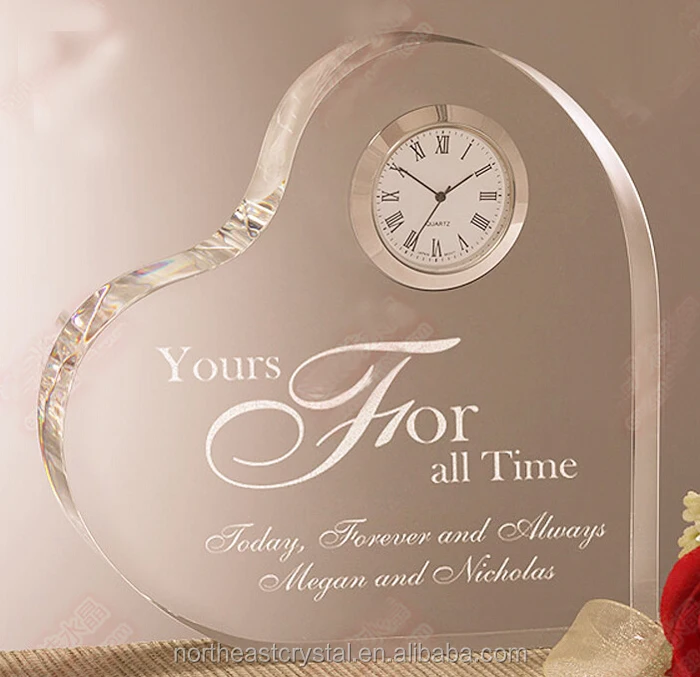 

Elegant Clear Heart Crystal Wedding Favor Crystal Clock