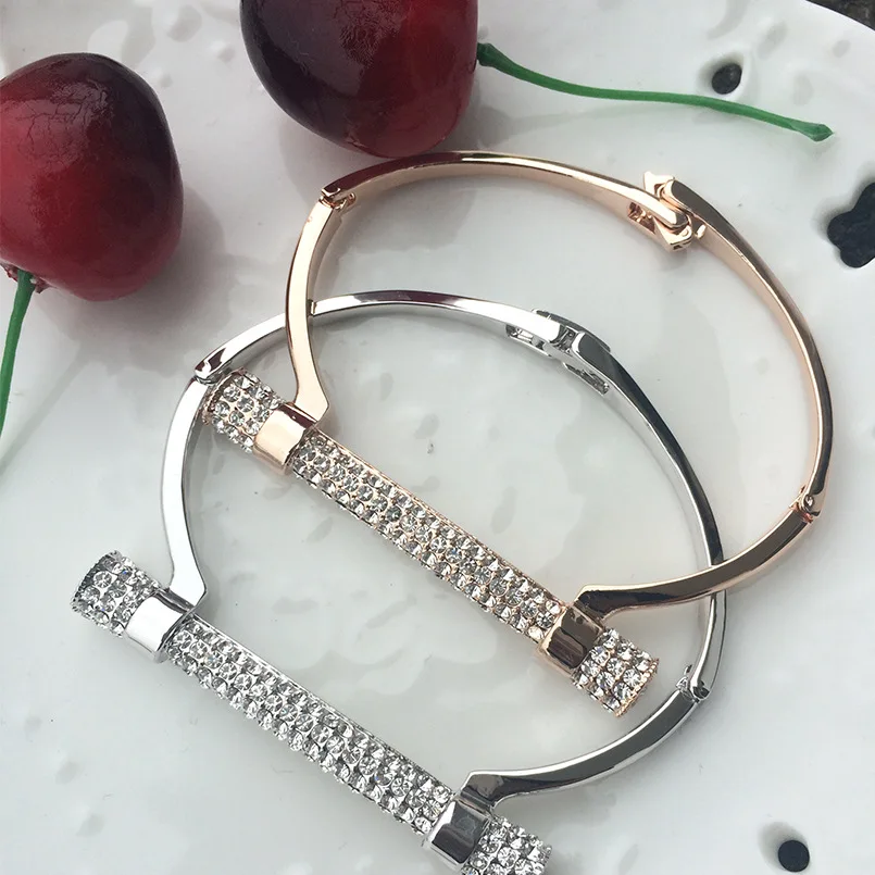 

Fashionable Wide Adjustable Charm Gem Statement Cuff Open Stretched Bangle Bracelet