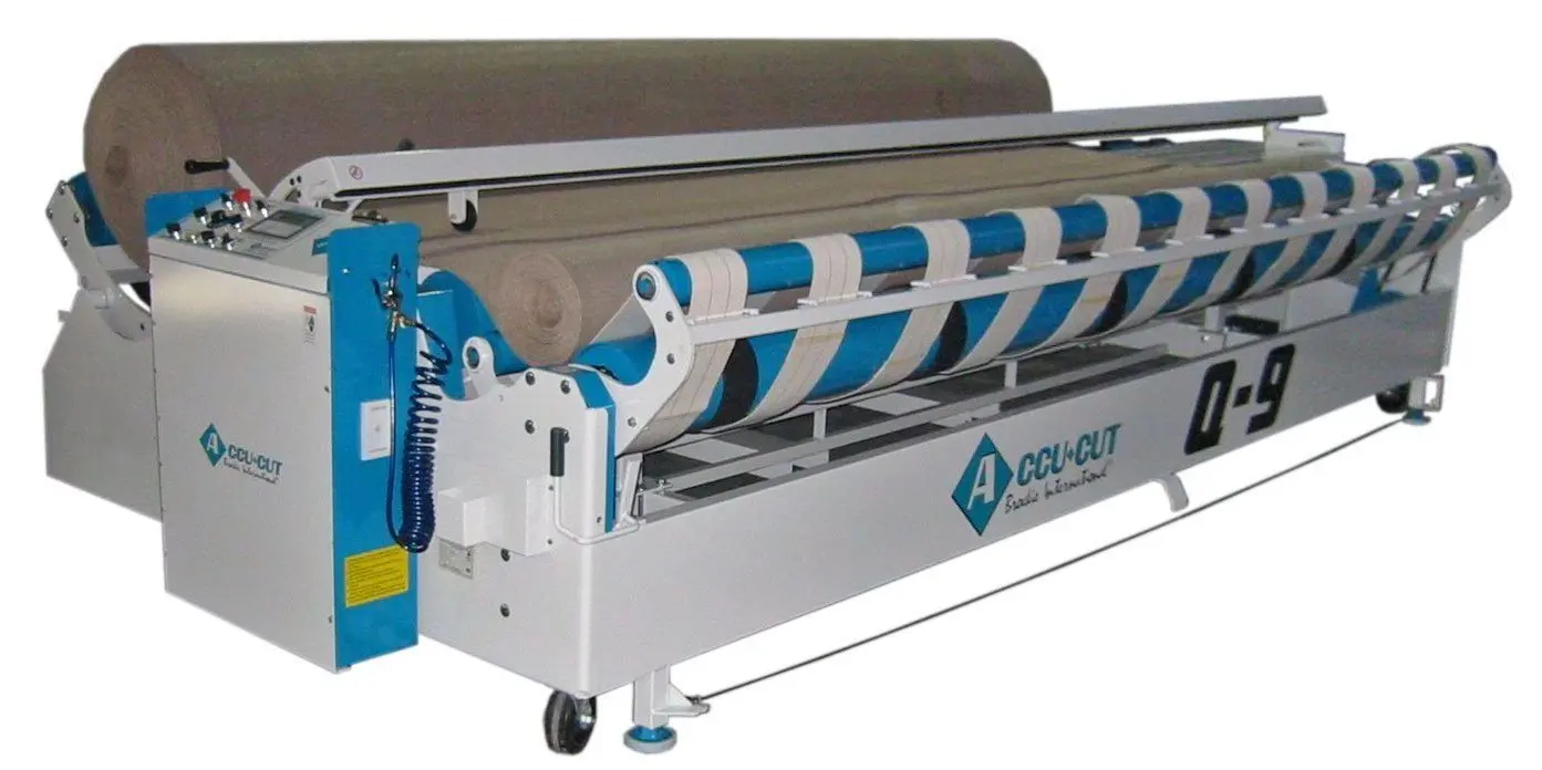 carpet cutting machine