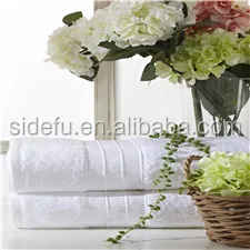 Bath Towel 1.jpg