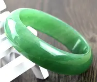 

WIIPU Certified Natural Green Jadeite Jade Bangle Bracelet Handmade Jade Bangle