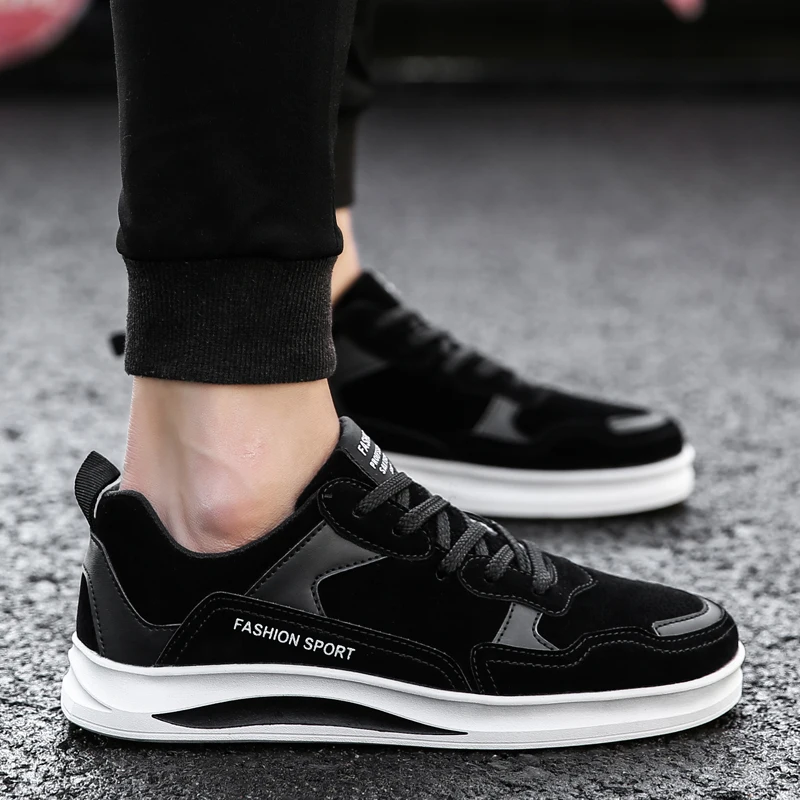 simple skateboard shoes