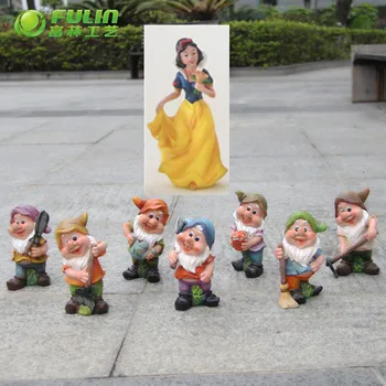 statue of snow white