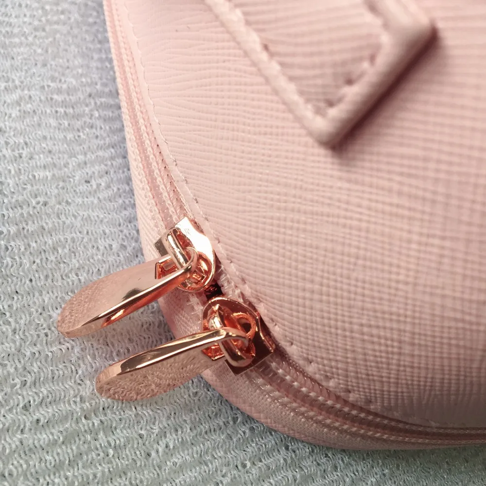 2021 New Zipper Makeup Cosmetic Pouch Bag With Logo Customized Buy