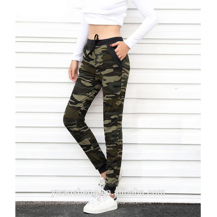 army printed trousers