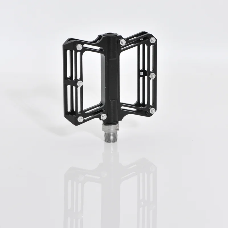 aluminium bike pedals.png