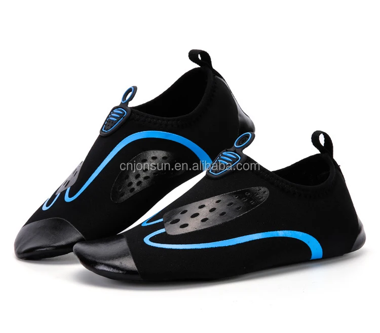 mesh swimming shoes
