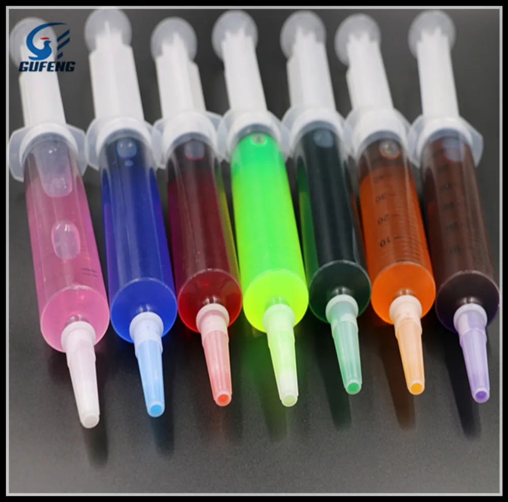 injecting color with a syringe on clear gelatin