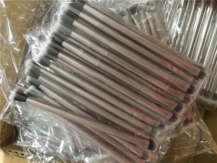 NC0085 makeup brush (2)