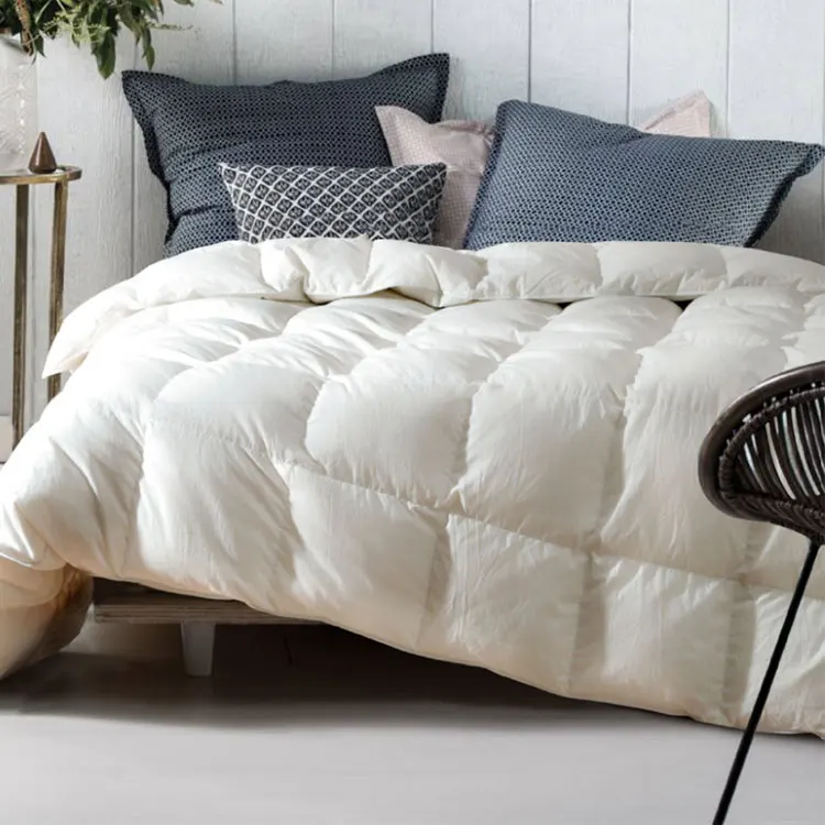 OEM Natural Comfort Classic White duvet in luxury comforter alternative goose down duvet