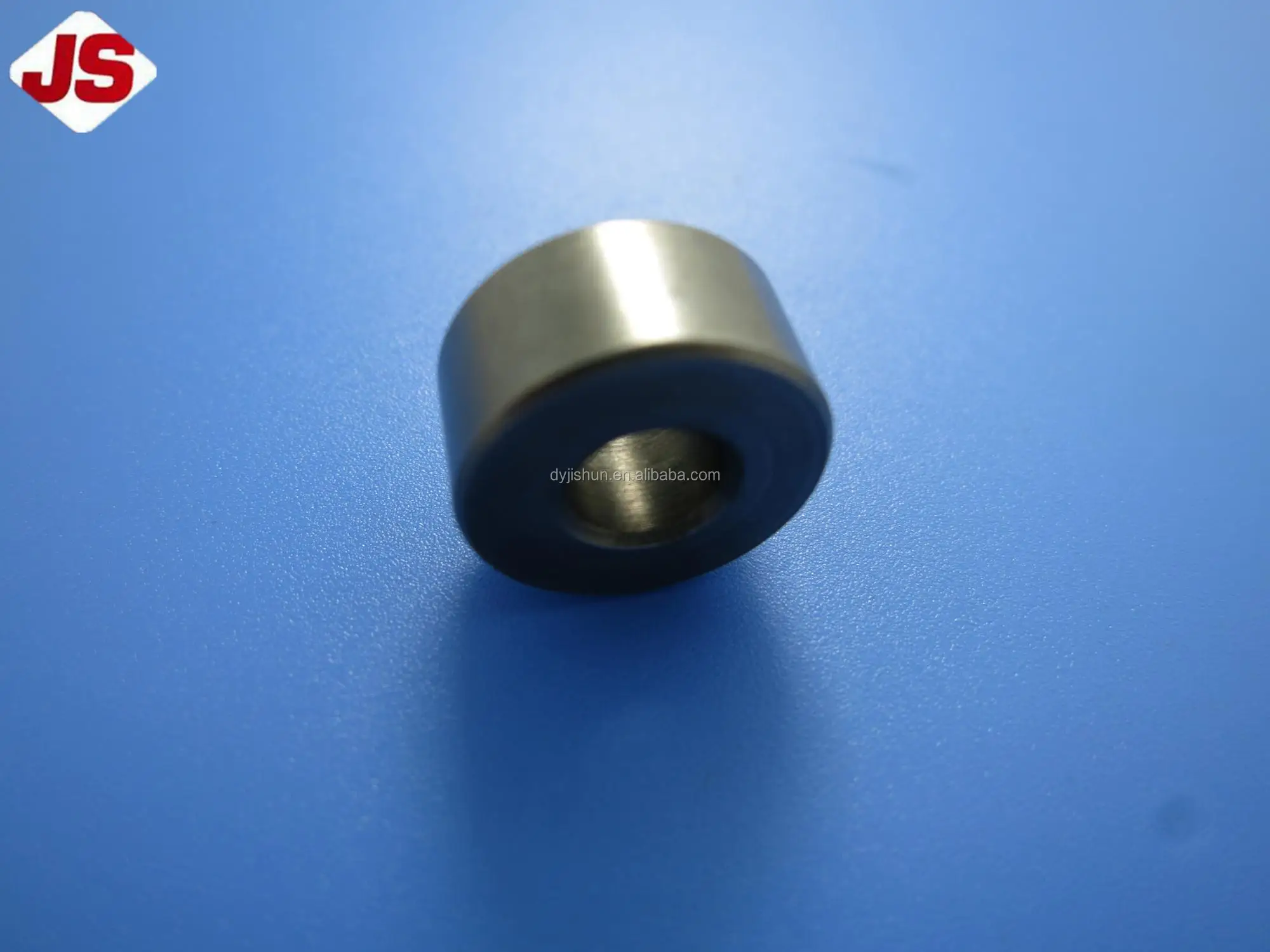 TITAN DK2500 2502K HIGH ACCURACY INDUSTRIAL CARPET OVEREDGING SEWING PARTS SEWING ACCESSORIES GARMENT 25579 ROLLER