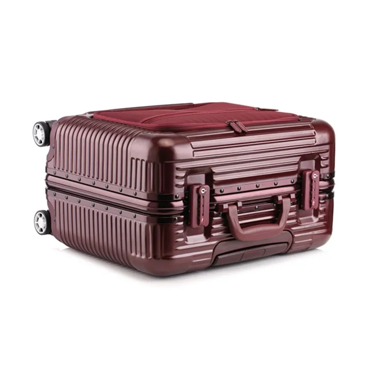 mens cabin case
