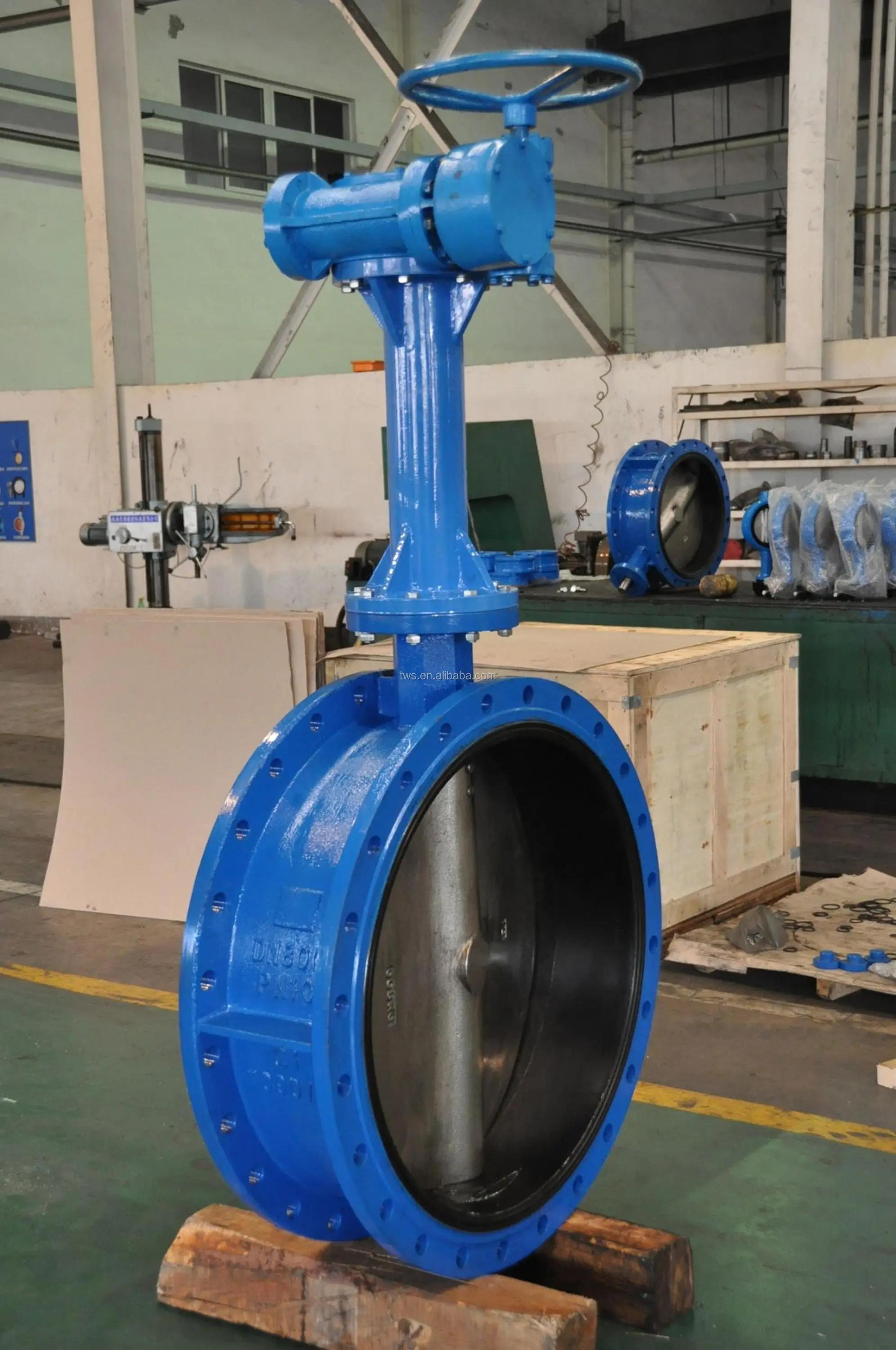 Ductile Iron Water Networks Rubber Coated Extension Spindle Butterfly