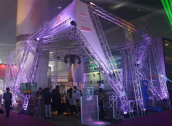 所有行业  服务设备  展会设备  桁架展示架  &middot; 严格的质量