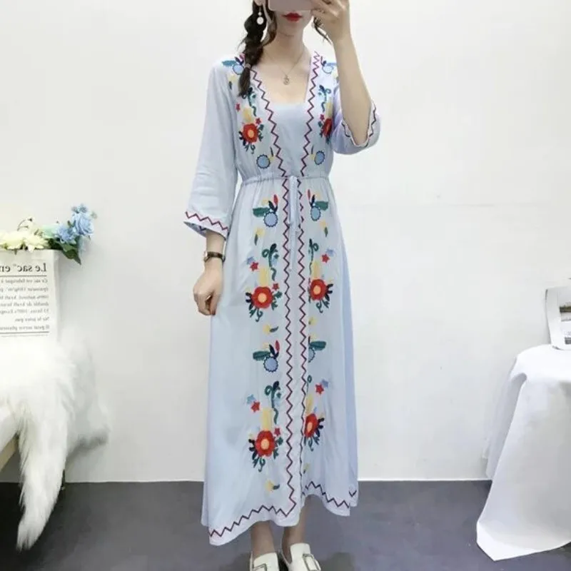 

YSMARKET Women Floral Dresses Bohemia Embroidery Holiday Beach Robe Slim Waist Tunic Long Maxi Dress E1657, Can be customized