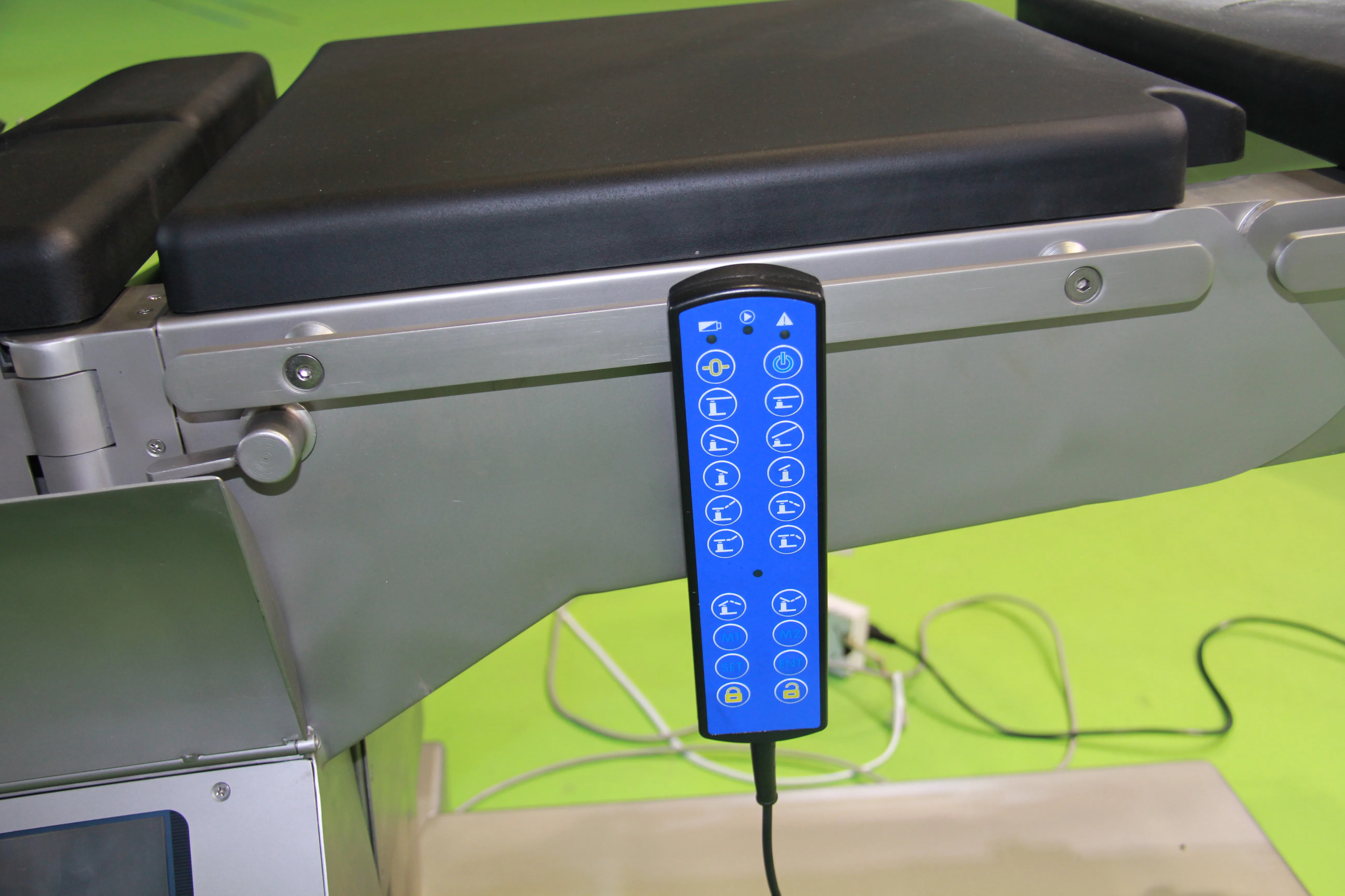 Electric hydraulic surgical operation table for general surgery medical equipment