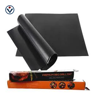Alibaba gold suppliers non sticky 40*50cm bbq grill mat with  color barbeque box package