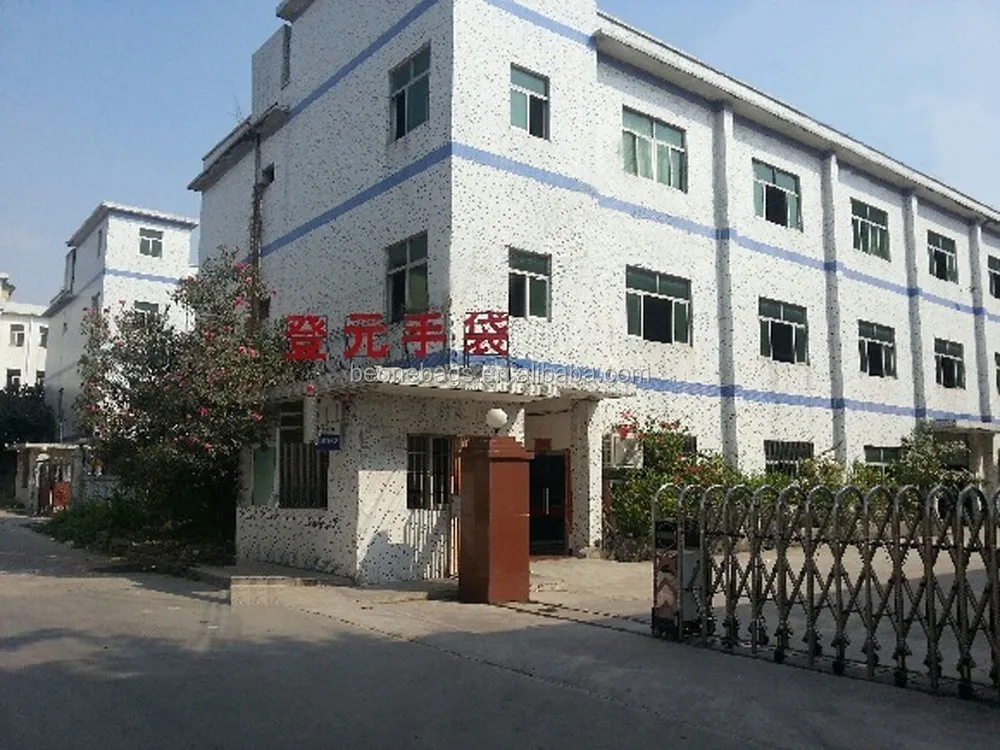 Simple Design Multi Functional Insulated Pocket Bottom Metal Feet