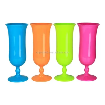clear plastic party glasses