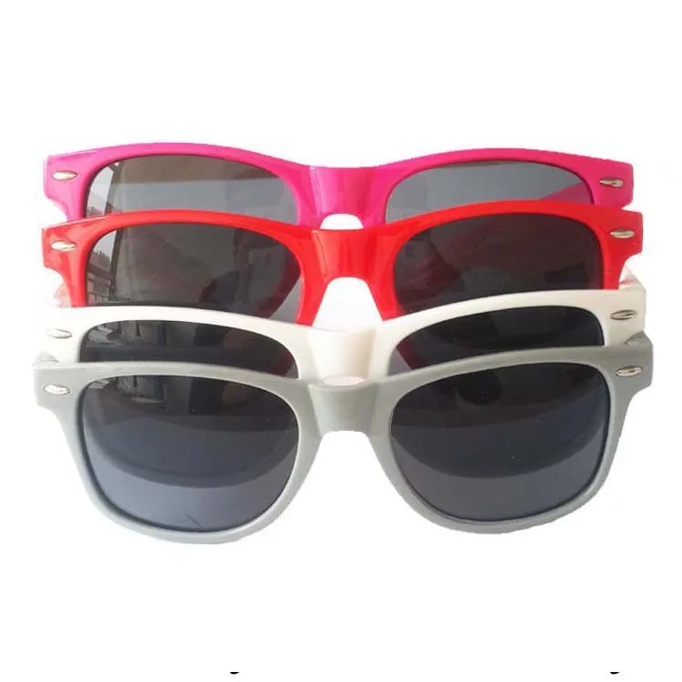 

Bulk Buy Cheap Retro Personalized Custom Logo Sunglasses 2018, 16 colors or customized