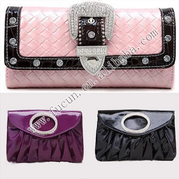 buckle handbag.jpg