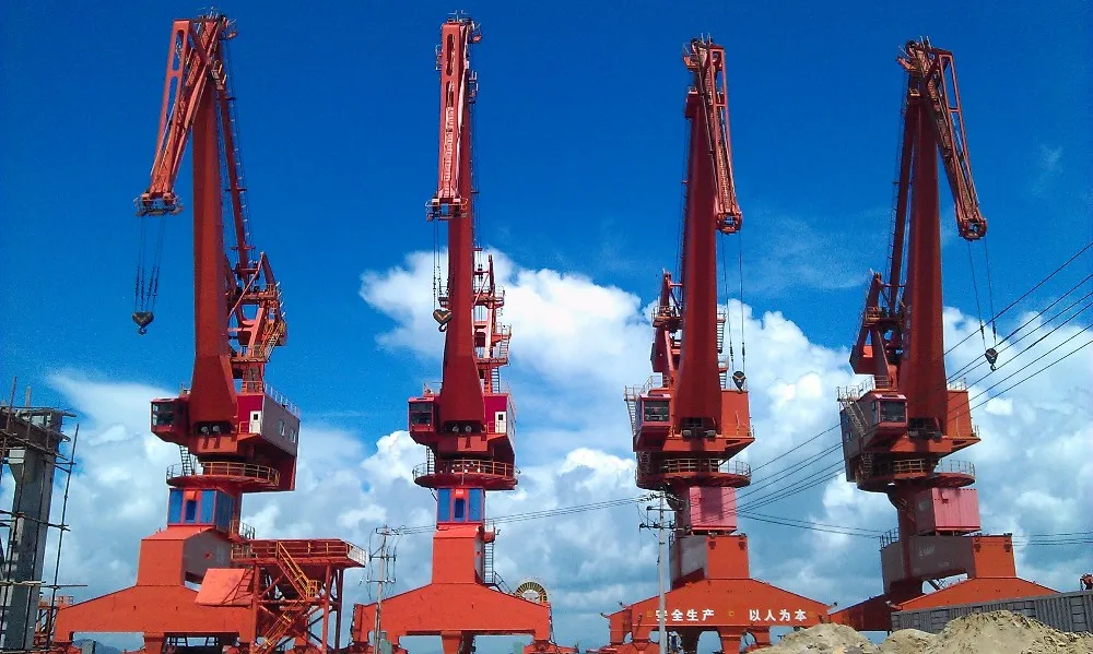 Marine Jib  Crane For Port, Pedestal Crane With Derricking Jibs jpg