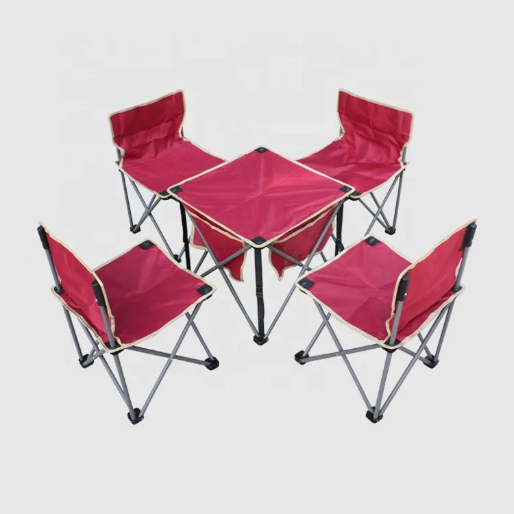 red folding chairs