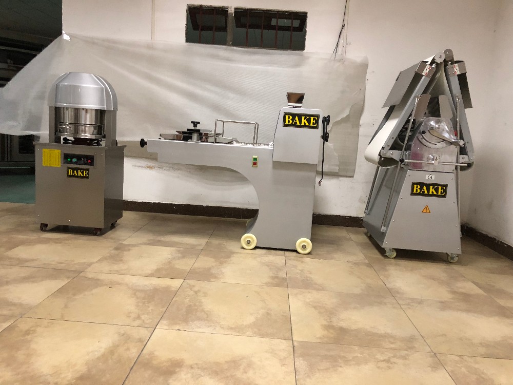 Bakery Equipment Crisping Dough Sheeter Machine For Bakery Shop Use