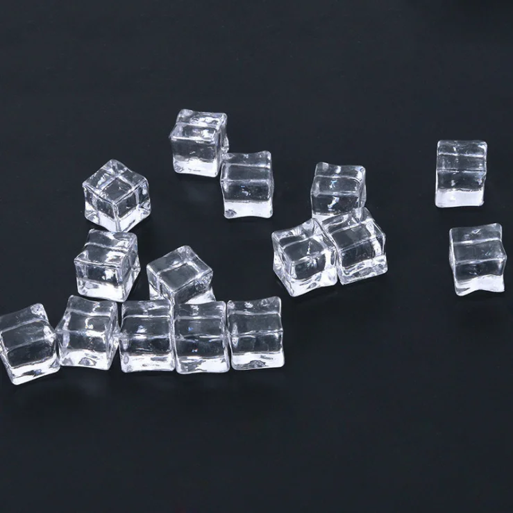 

pack of 50 Fake Acrylic Ice Cubes Artificial Wedding Party Photography Display Clear